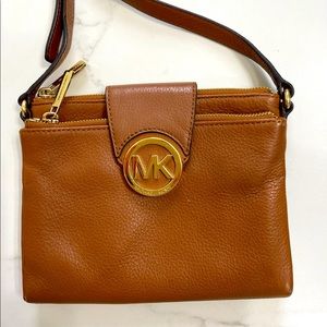 Michael Kors Crossbody purse